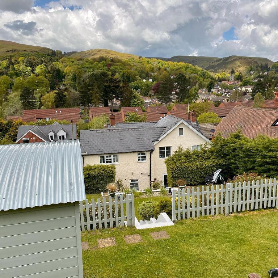 Hilltop Hut Church Stretton Exteriör bild